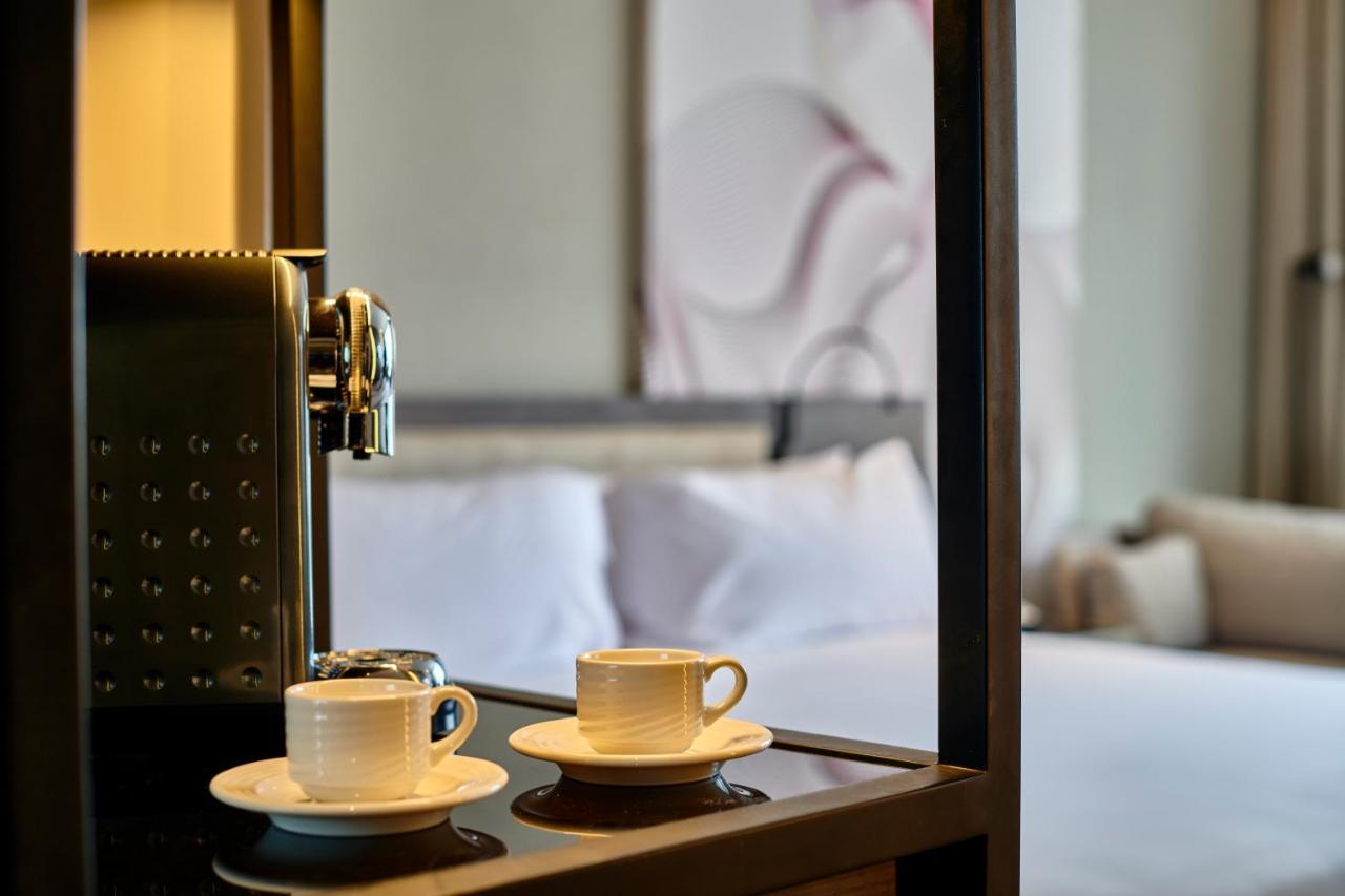 Crowne Plaza - West Cairo Arkan By Ihg 6th of October City 外观 照片 A Nespresso machine in a hotel room