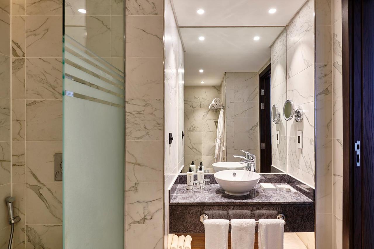 Crowne Plaza - West Cairo Arkan By Ihg 6th of October City 外观 照片 Bathroom