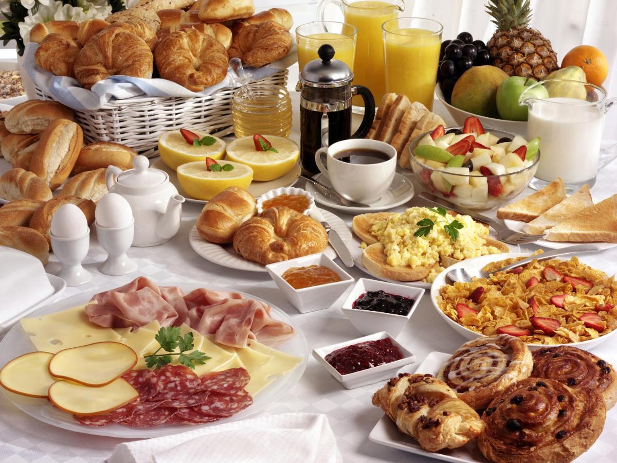 Crowne Plaza - West Cairo Arkan By Ihg 6th of October City 外观 照片 A continental breakfast
