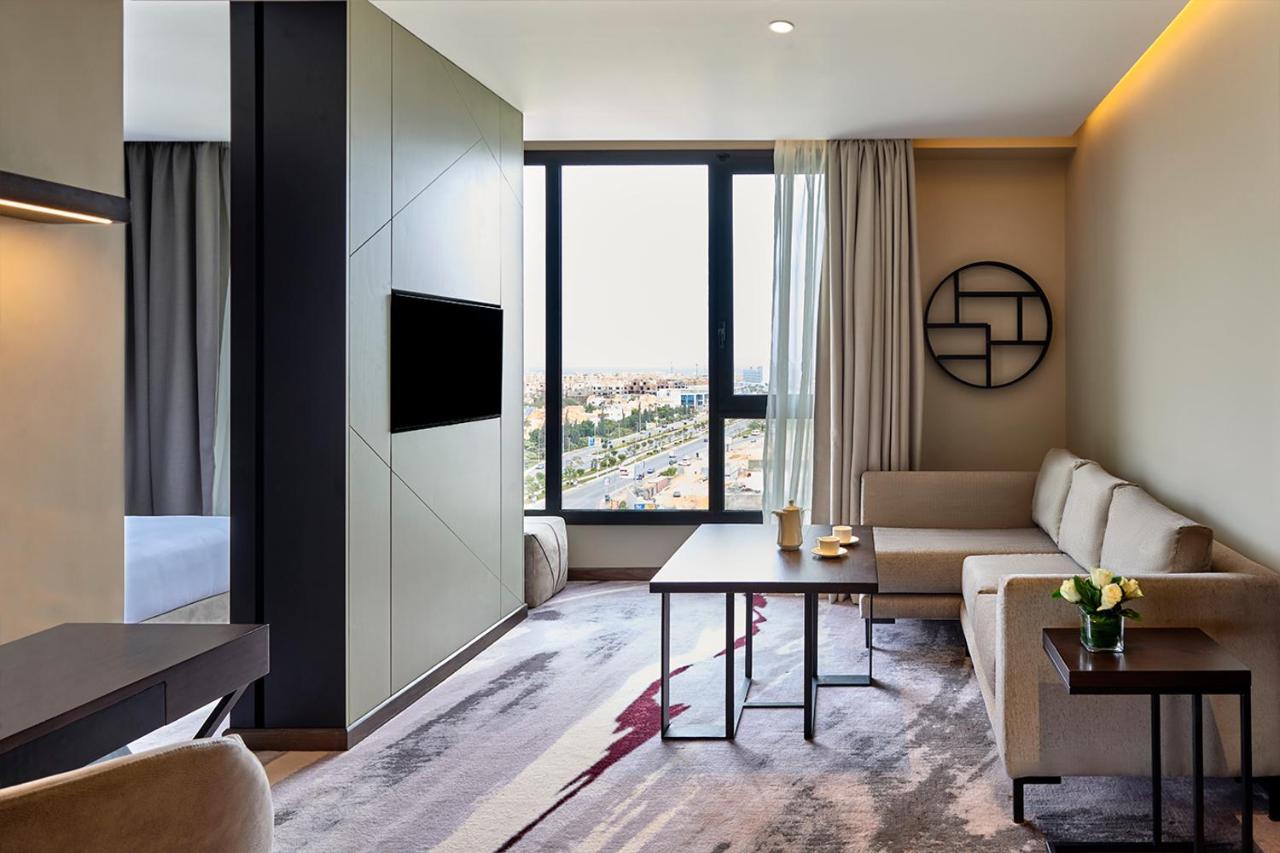 Crowne Plaza - West Cairo Arkan By Ihg 6th of October City 外观 照片 A suite at the hotel